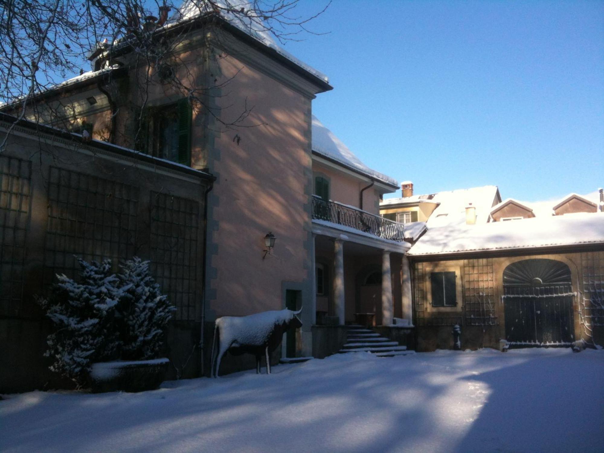 Le Chateau Lavigny Exterior photo