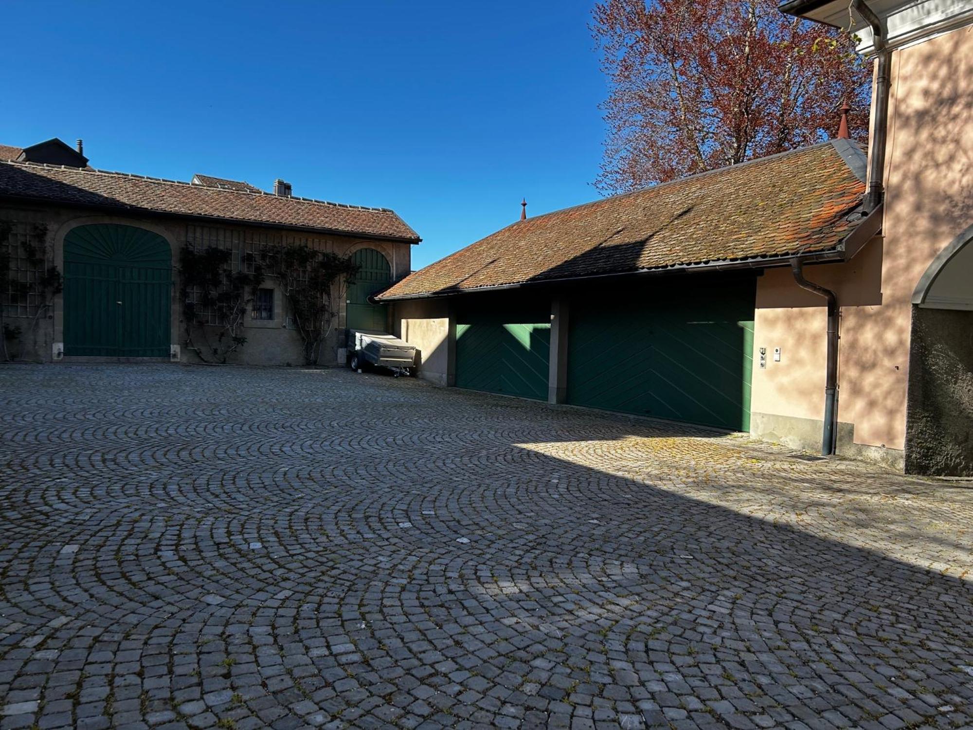 Le Chateau Lavigny Exterior photo